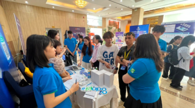 Làm gì để thương mại điện tử Việt Nam phát triển bền vững ?